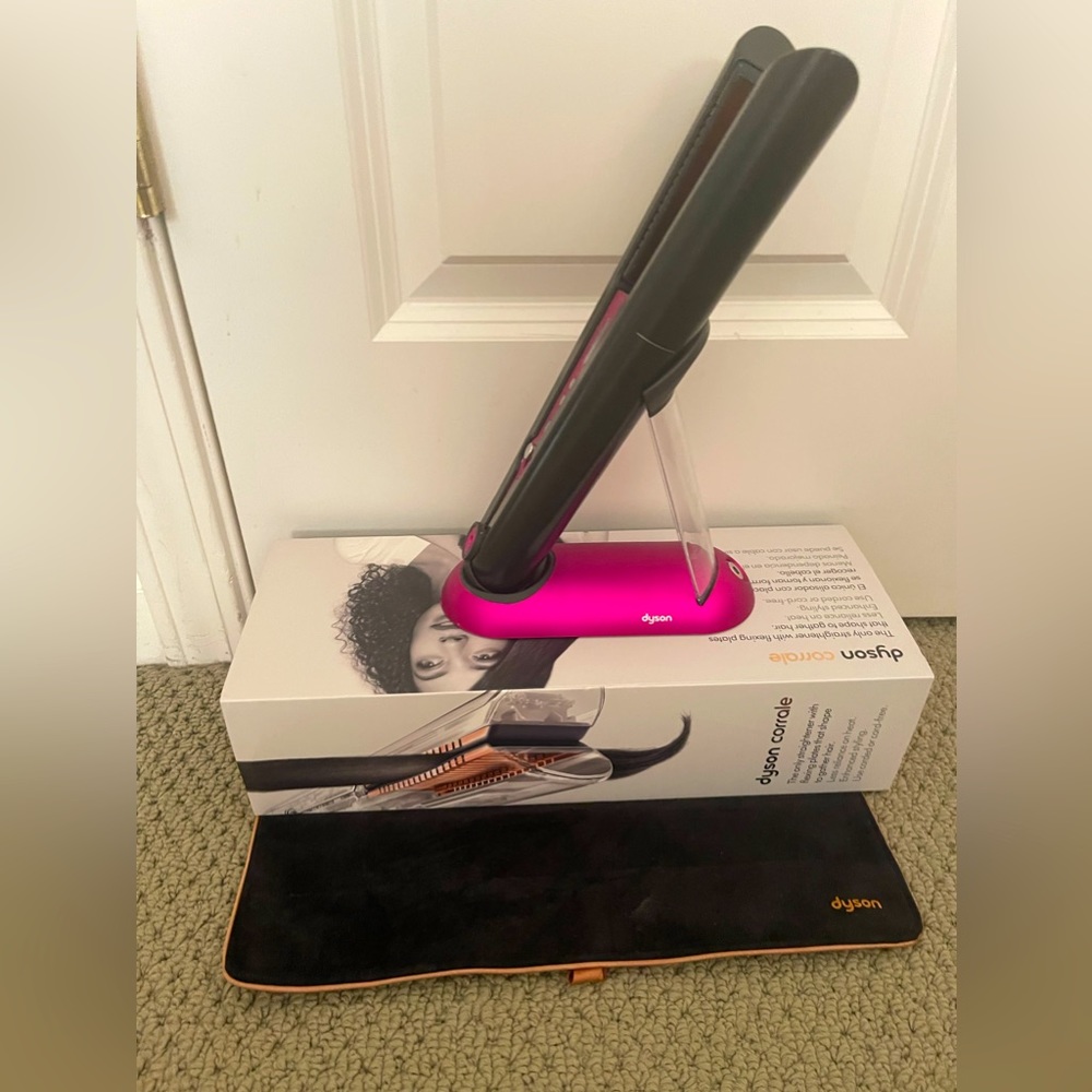 Dyson flat iron